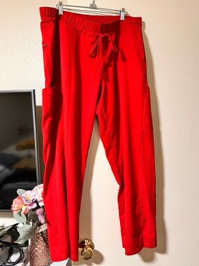 Dickies woman’s petite scrub pants